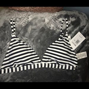 NWT Roxy bathing suit top size L
